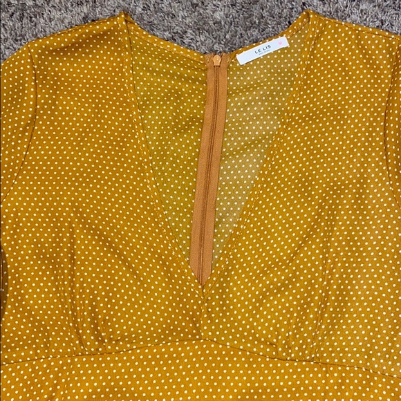 Yellow polkadot dress - Picture 3 of 3